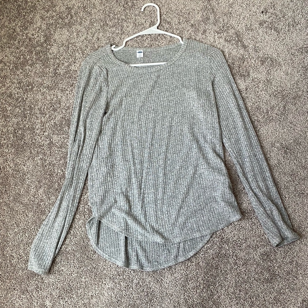 Grey long sleeve top